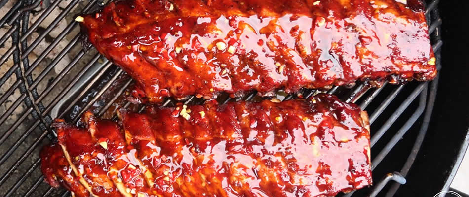 Spareribs met zoete gember-soja glazuur